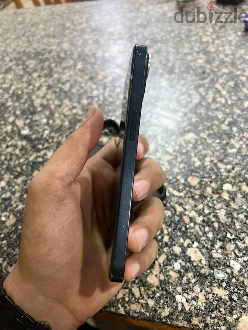 Apple - iPhone 13 5