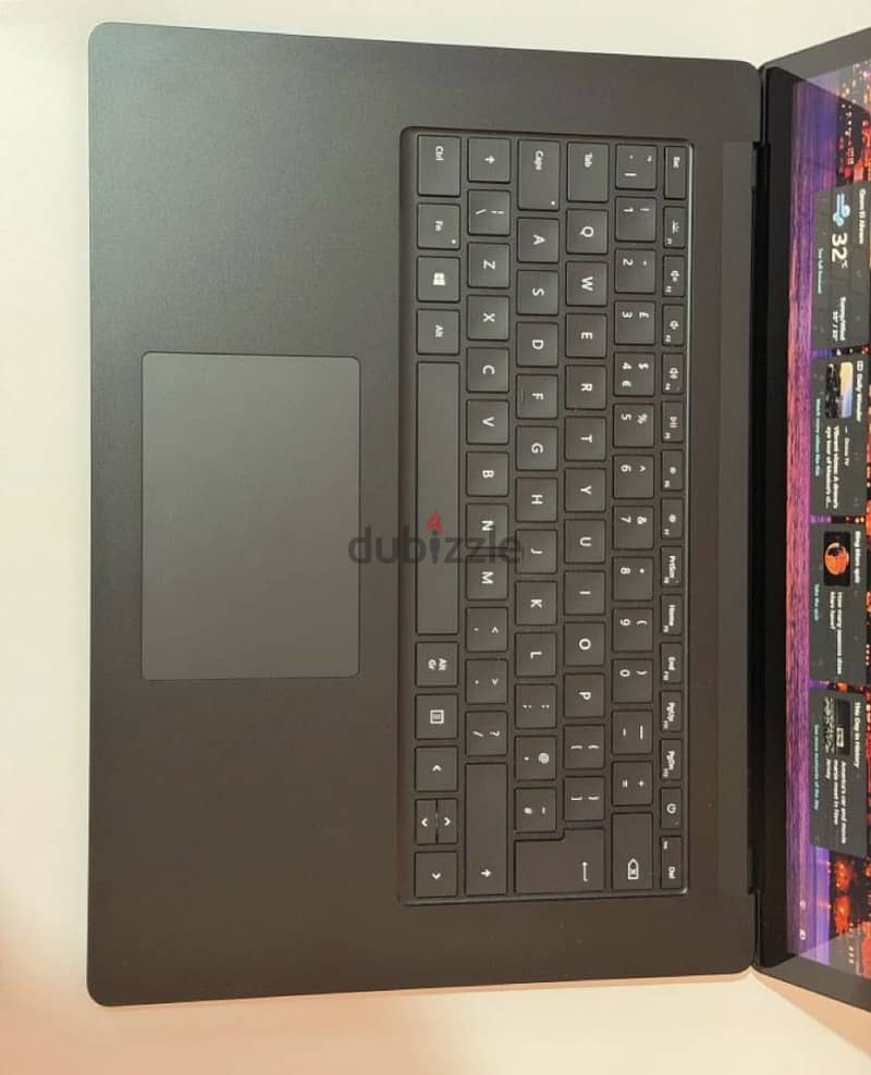 Microsoft laptop Cor i5  gen10 2