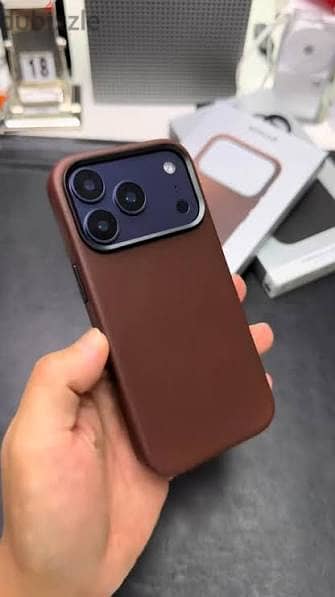 Nomad Modern Leather Case iPhone 17 Pro Max (Horween Leather) Brown