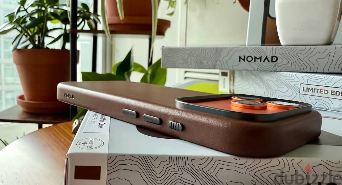 Nomad Modern Leather Case iPhone 17 Pro Max (Horween Leather) Brown 2