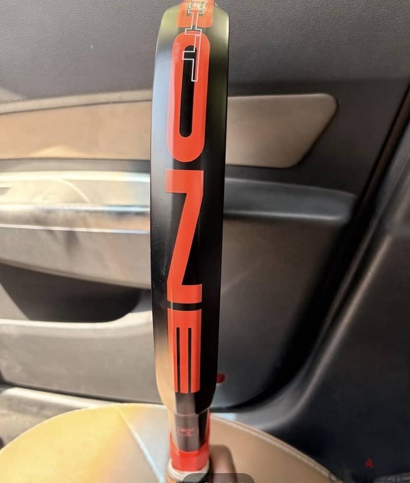 Adidas metalbone superlight padel racket 1