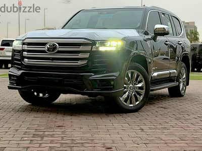 اعلي موصفات في السوق وأفضل سعر تسليم فوري لاندكروزر  LANDCRUISER