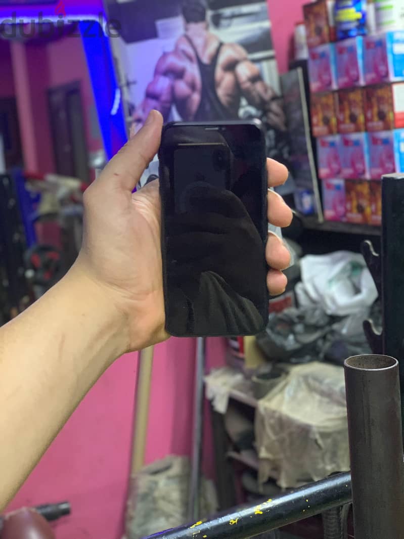 آبل - آيفون اكس 3
