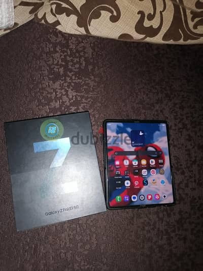 Samsung Z Fold 3