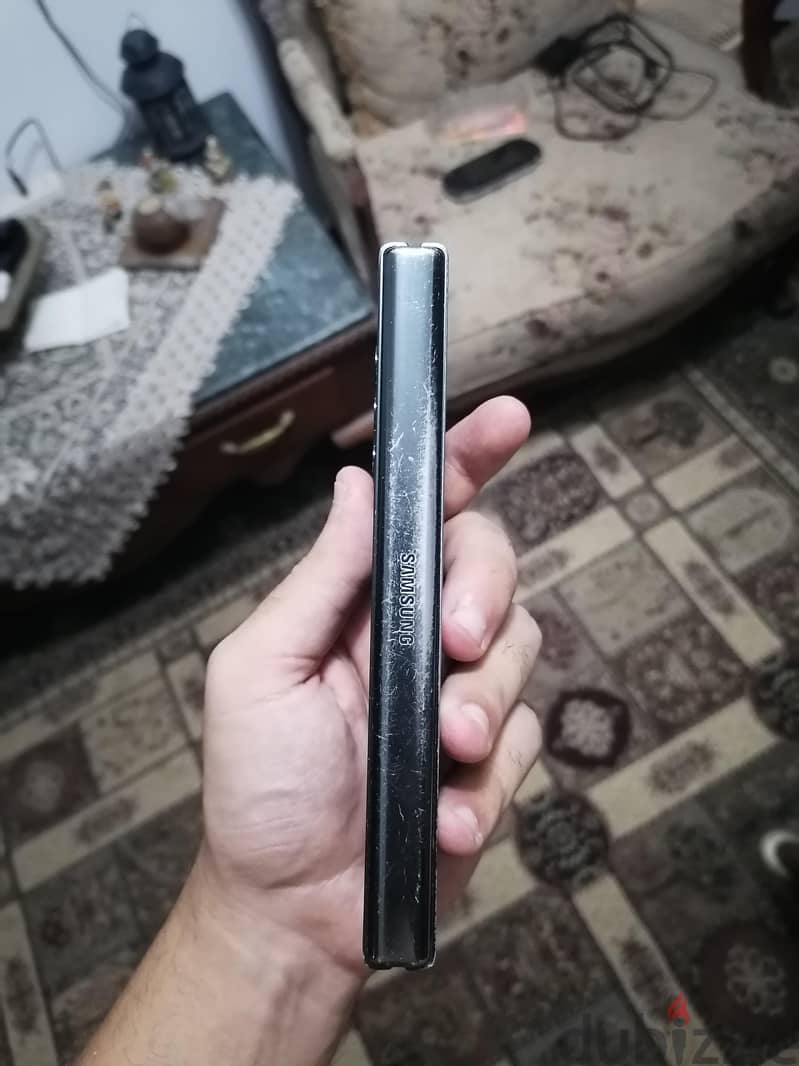 Samsung Z Fold 3 4