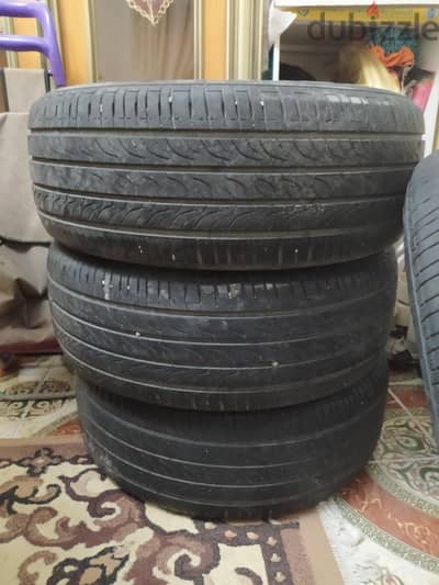 للبيع طقم كاويتش مقاس18/235/55