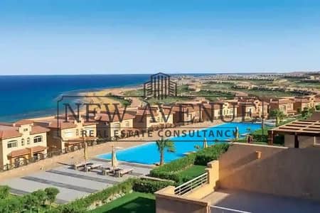 للبيع استلام فوري شاليه اقل من سعر السوق في تلال السخنه مباشراً علي حمام السباحة  telal el sokhna
