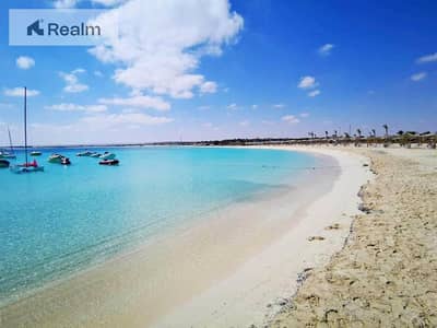 امتلك شاليه كامل التشطيب بإطلالة على البحر مع تقسيط على 8 سنوات