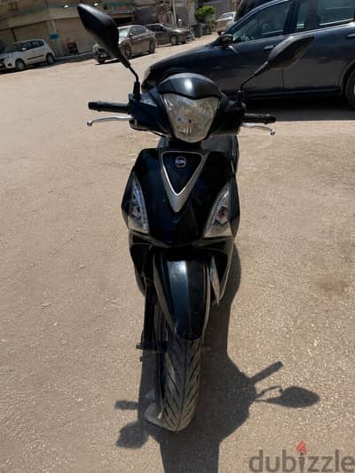 Sym st