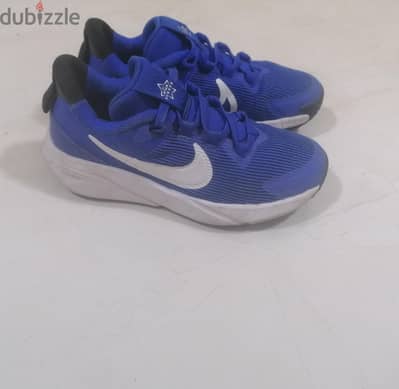 كوتشي اولادي ماركة nike Star Runner 4 اوريجنال مقاس ٣١