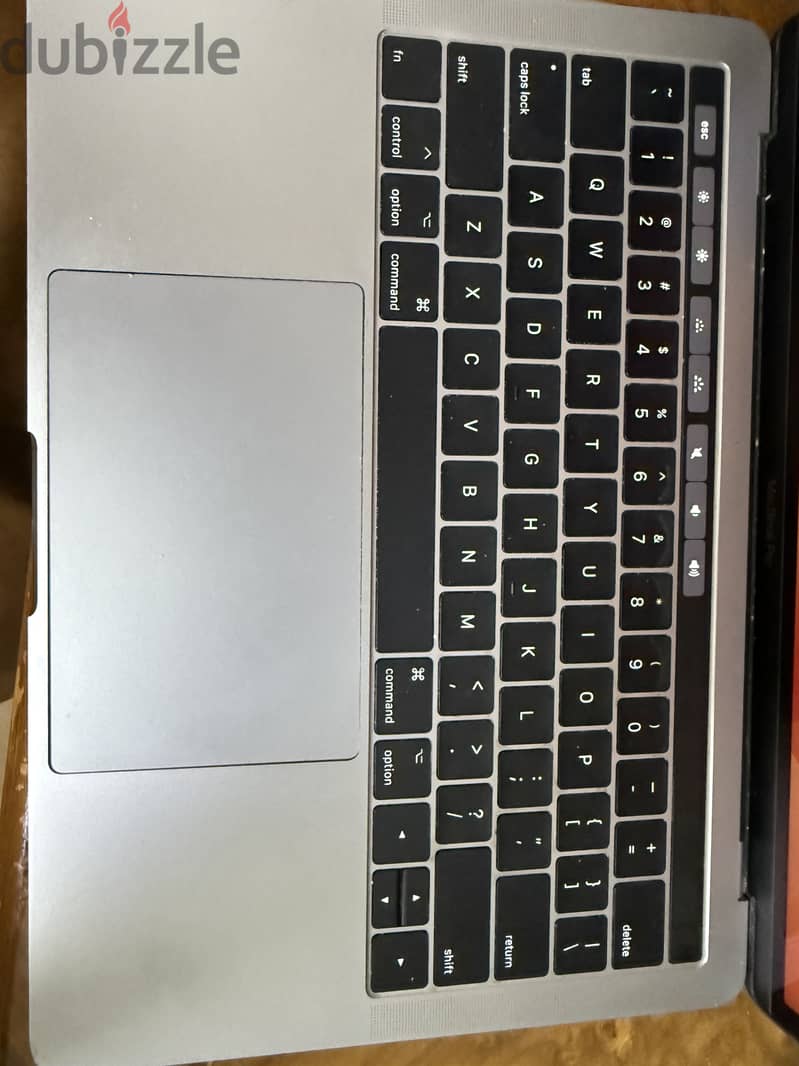 MacBook Pro 13-inch 2017 – Excellent Condition 2