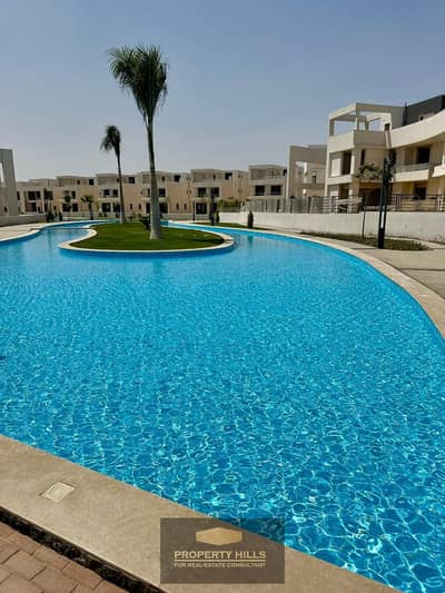 Townhouse for sale on Dahshur Road in front of Al Kababgy Palace and Beverly Hills
