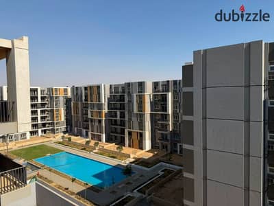 Apartment for sale in a prime location in Haptown Compound, Hassan Allam, Mostakbal City Park View Phase 6th Floor Area: 195 sq m 3 bedrooms, includin