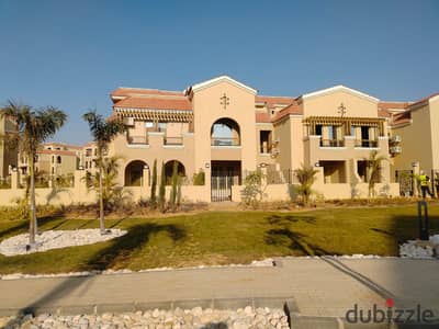 تاون هاوس للبيع 386 م ميدل استلام فوري كمبوند المعادي فيو الشروق Maadi View El Shorouk