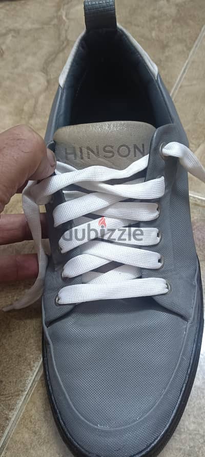 اوريجنال Hinson صنع هولندا سنيكرز جلد طبيعي( محفور ليزر )مقاس 43