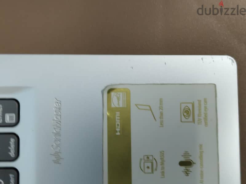 Asus Vivobook 15 4