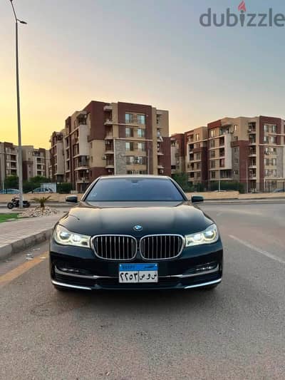 بي ام دبليو 740 2019 BMW 740 بي ام دبليو 740  2019  فبريكه بالكامل