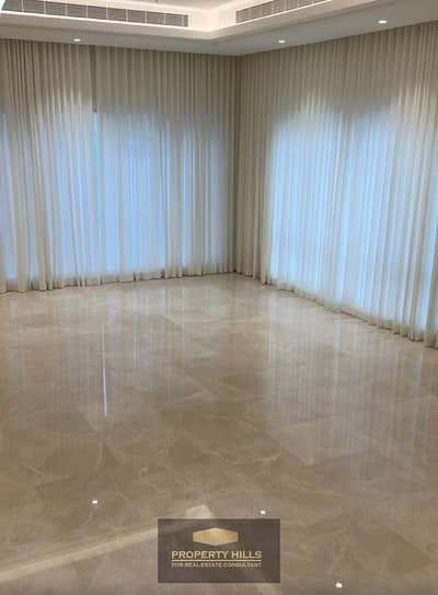 2-Bedroom 105m² Apartment for Sale with Lagoon View | Villagio Gray | Prime Location on Dahshour Link | Low Down Payment