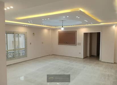 For sale: An exceptional 170m² apartment featuring luxury finishing and an open view, located in Al-Khamayel Compound on the 26th of July Axis in Shei