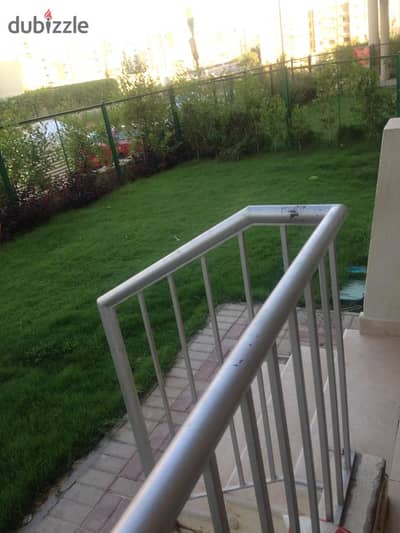 Ground floor for rent with kitchen appliances air-conditioned at address compound shiek zaid