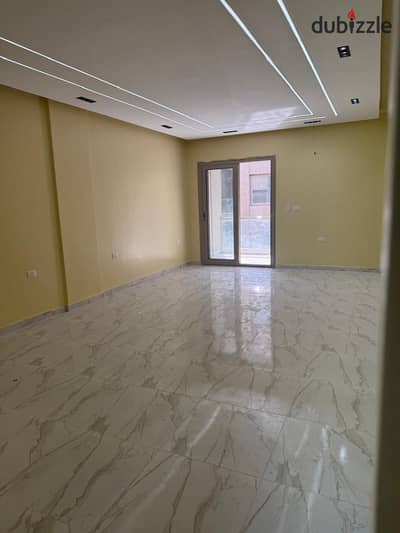 Apartment for Rent Galleria Moon Valley Compound