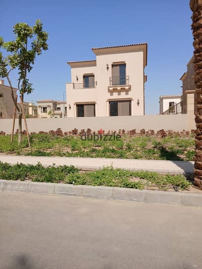 فيلا بموقع مميز للبيع في سيتي جيت ديار قطري التجمع الخامس جاهزة للاستلام الفوري City Gate Diar Qatari New Cairo