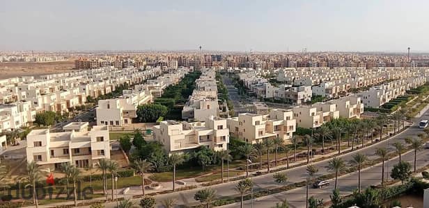 فيلا 4 غرف استلام فوري في جراند هايتس اكتوبر بجوار الشيخ زايد بسعر مميز