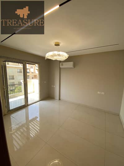 Penthouse with acs for rent in Stone Residence - new cairo