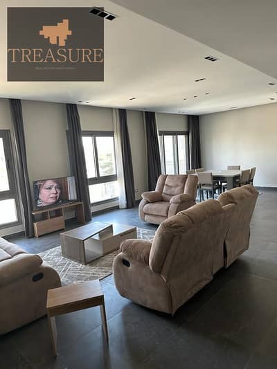 furnished Apartment for rent in Eastown - new cairo