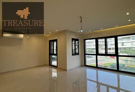 semi furnished Apartment for rent in Villette