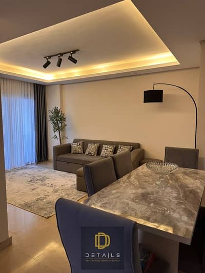 شقه ايجار مفروش فرش وتشطيب فندقي High-End مكيفه بالكامل في ابراج ZED Towers الشيخ زايد
