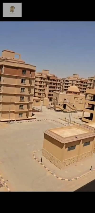 Fully seaside apartment in Green House Compound near Al-Teseen Street and Mohammed Bin Zayed Axis