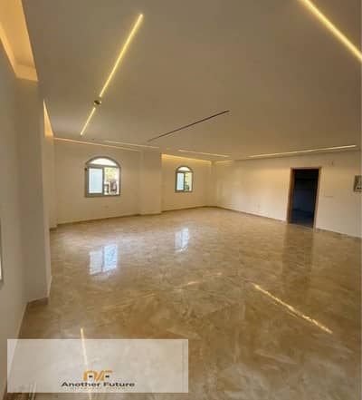 Office for rent in Sheikh Zayed, District 16, opposite Beverly Hills.