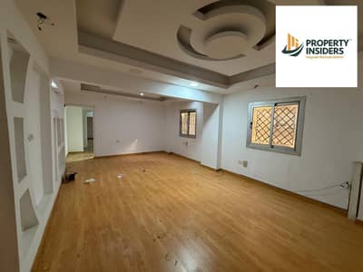 Administrative office for rent, 200 sq m, off Al-Batal Ahmed Abdel Aziz Street