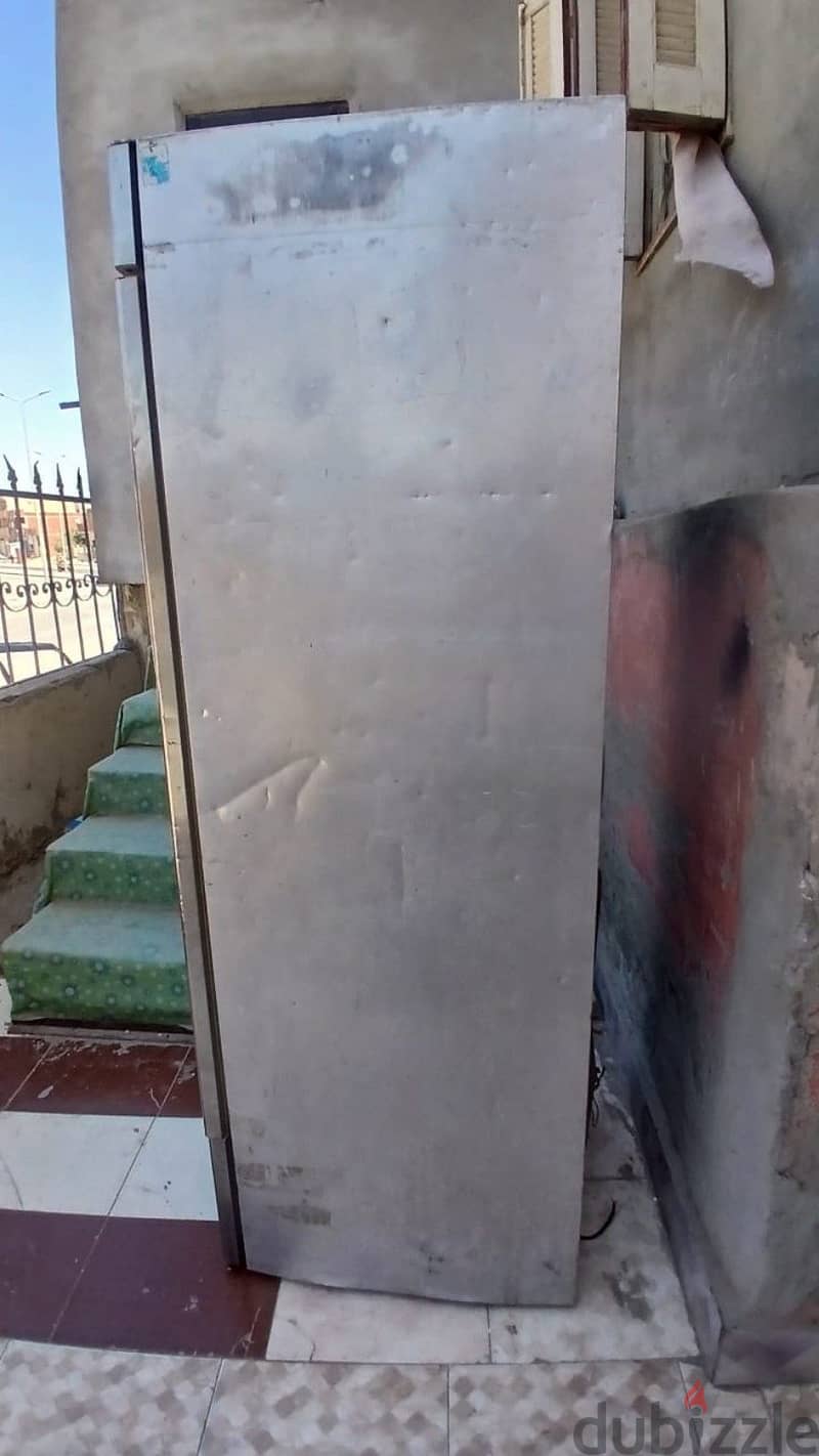 فريزر Gram 2