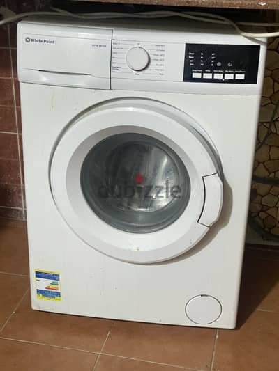 غسالة وايت بوينت  بحالة ممتازة