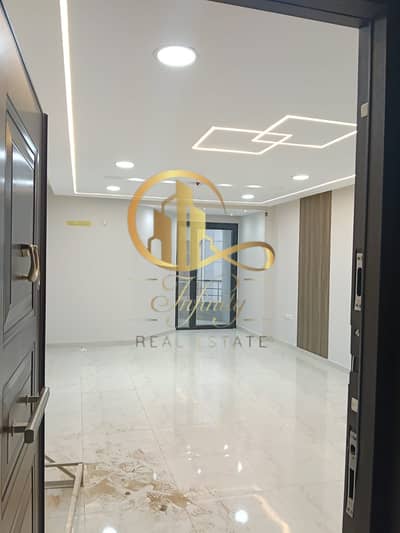 Administrative office for rent with air conditioning in Reyhana Plaza, Al-Mershdi