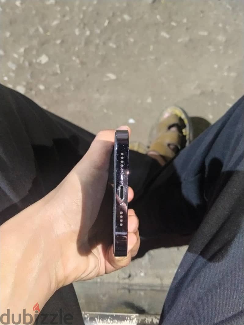 آبل - آيفون 14 برو 4
