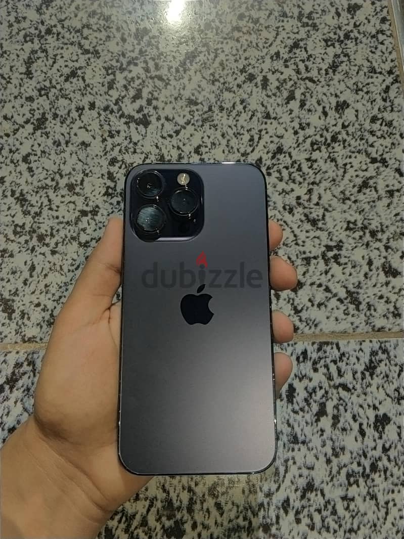 آبل - آيفون 14 برو 8