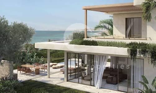 A fully finished chalet with kittchen and air conditioning , dili , directly on the sea  5% down payment