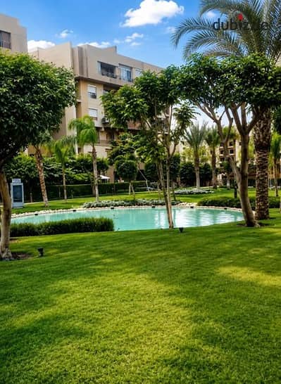 شقة مميزة للبيع في ذا سكوير ارضي + حديقة فيو مميز جدا اقل سعر في الماركت استلام فوري 179 م + 250 م حديقة