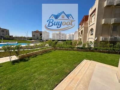 Ground-floor chalet for sale in Gaia Village, overlooking the swimming pool.