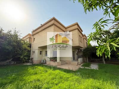 Villa for sale, four-bedroom model in Al Rehab 1, with some finishes in good condition.