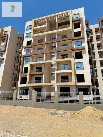 Apartment for sale in the New Administrative Capital near the Diplomatic District, with a distinctive view of the Green River and the iconic tower.