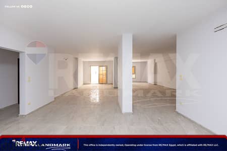 307m² Apartment for Sale – Roushdy (on the tram line) – 14,000,000 EGP (Cash)