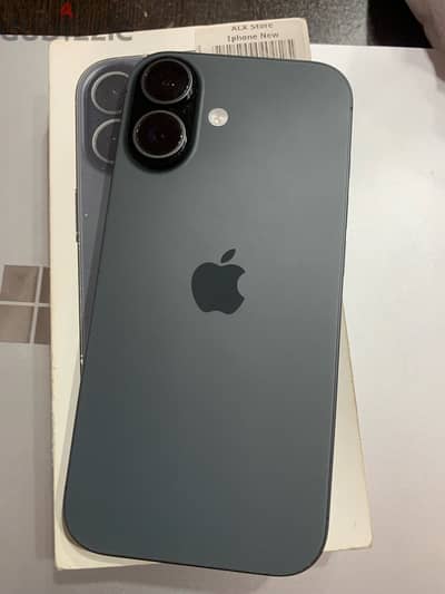 iPhone 17