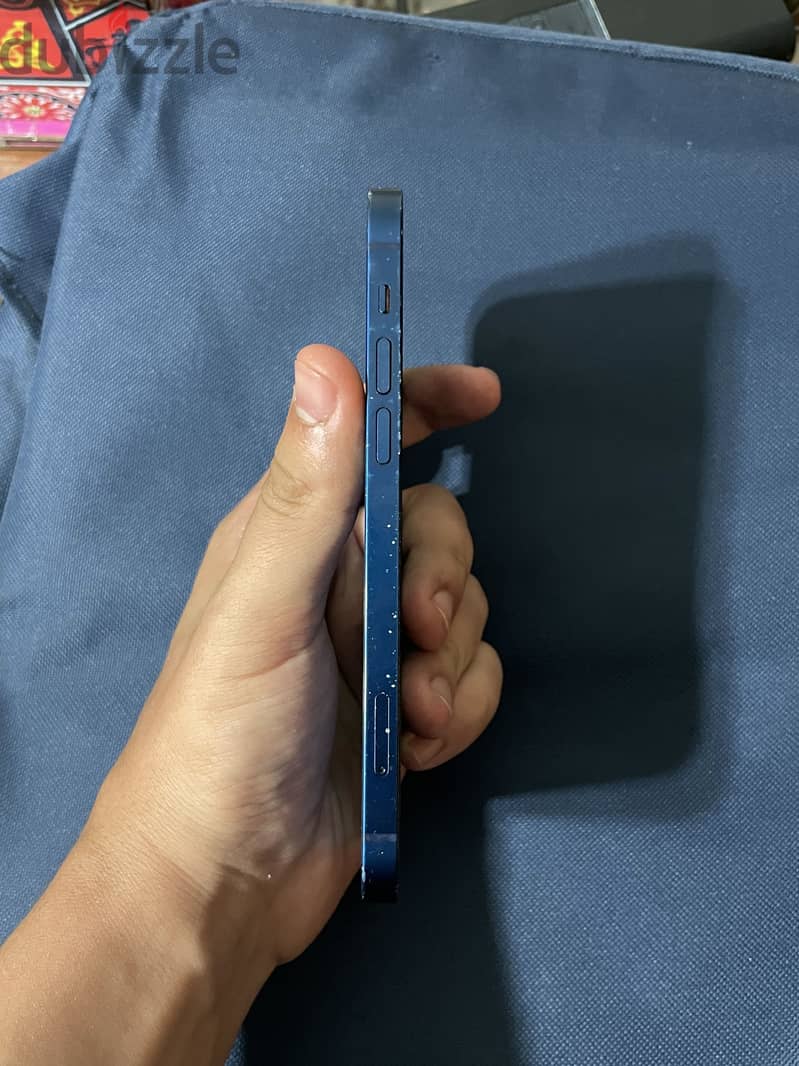 Apple - iPhone 12 3