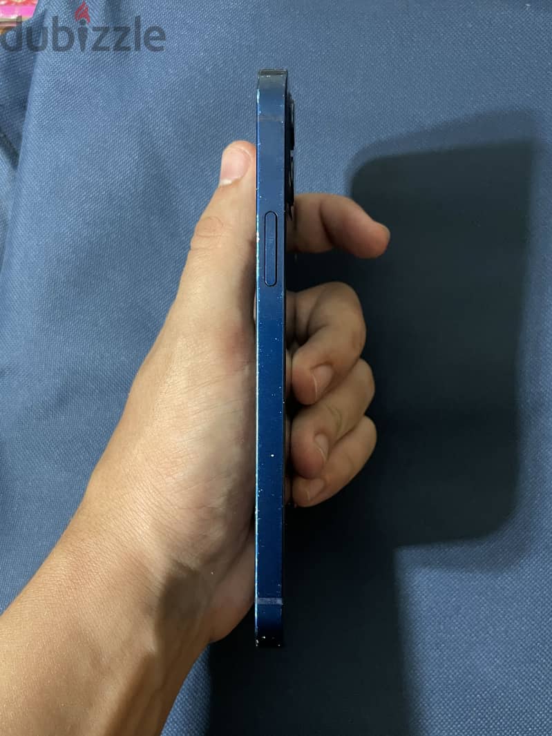 Apple - iPhone 12 4