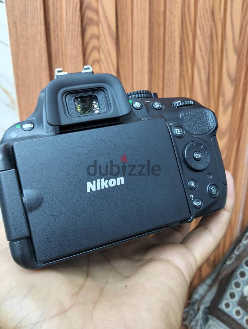 Nikon D5200 2