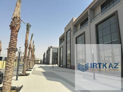 مكتب اداري للايجار متشطب بالكامل - برايم لوكيشن -  بأفضل سعر في ديستريكت 5 - التجمع الخامس